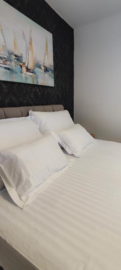 Apartment Denis Krk Town Luaran gambar