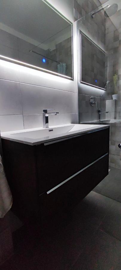 Apartment Denis Krk Town Luaran gambar